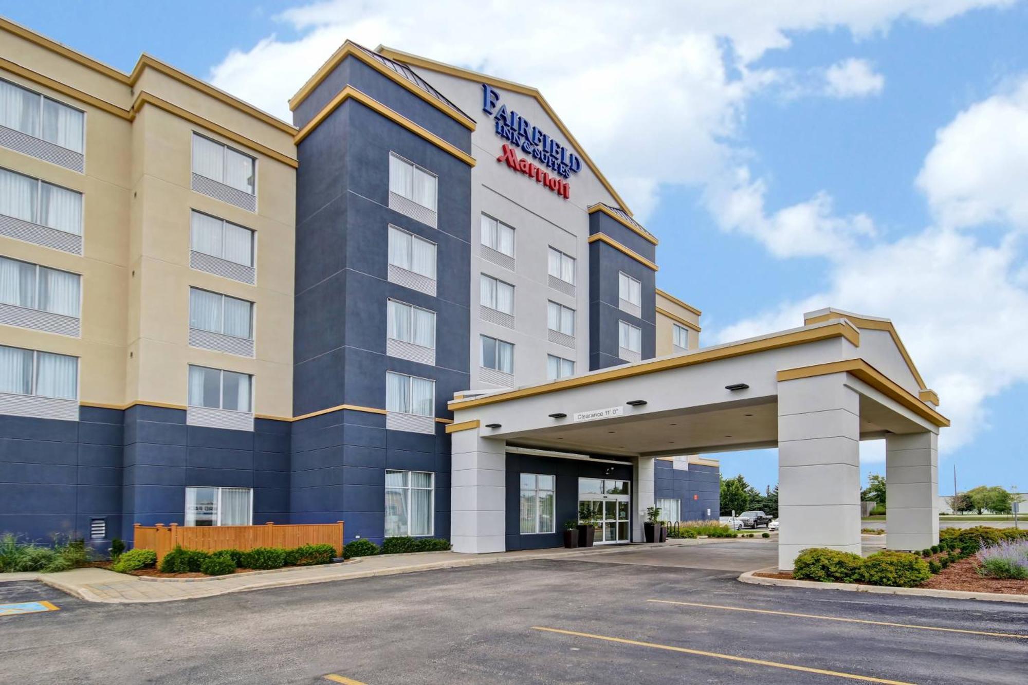 Fairfield Inn & Suites By Marriott גואלף מראה חיצוני תמונה