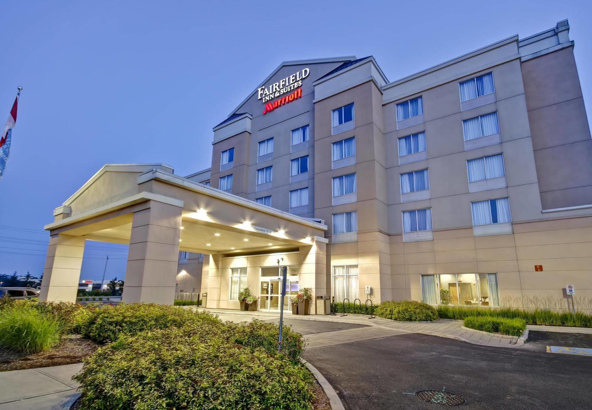 Fairfield Inn & Suites By Marriott גואלף מראה חיצוני תמונה